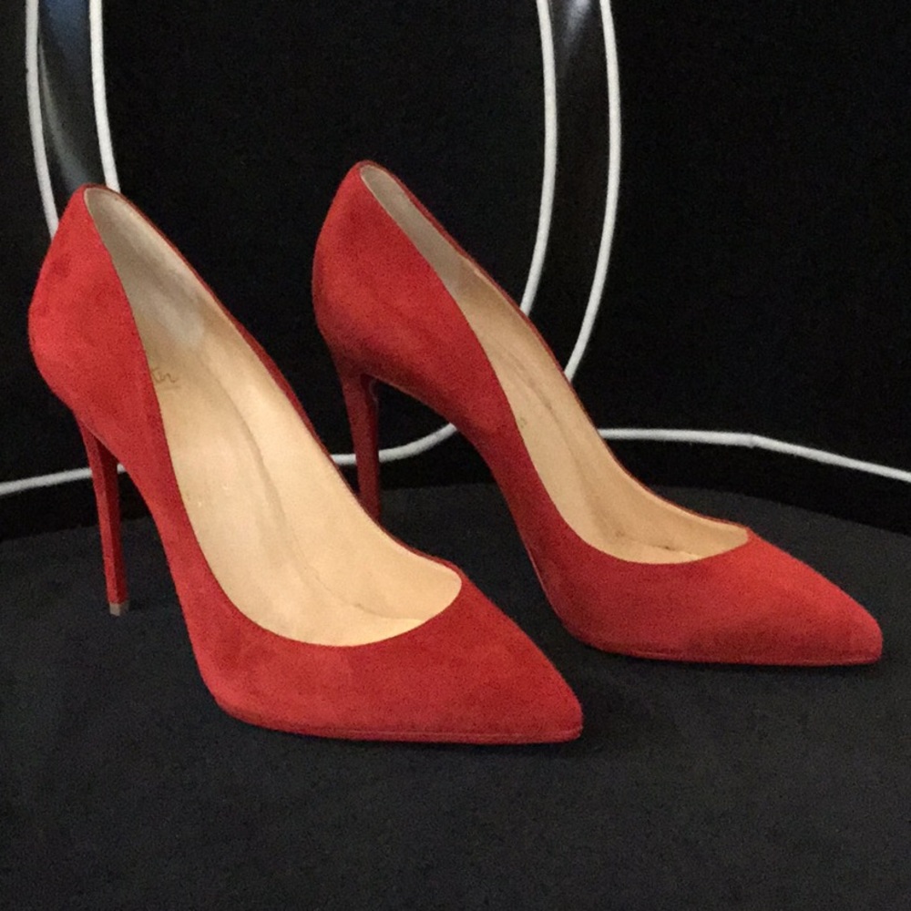 Pigalle Follies Suede Pumps - Picture 2 of 6